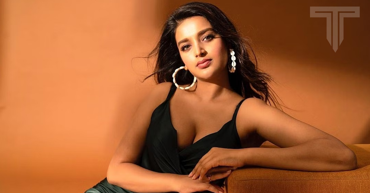 actress-niddhi-agerwal-talks-for-first-time-about-her-difficulties-while-entering-industry (2)