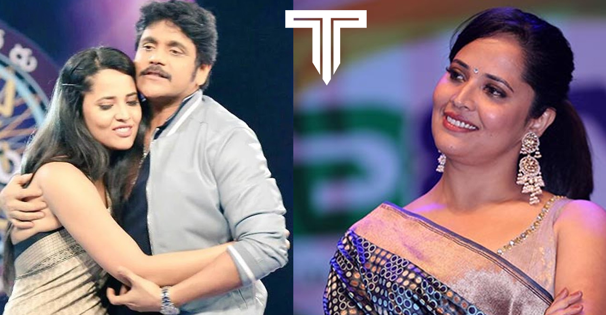 anchor-anasuya-and-nagarjuna-have-a-unknown-relationship-between-them