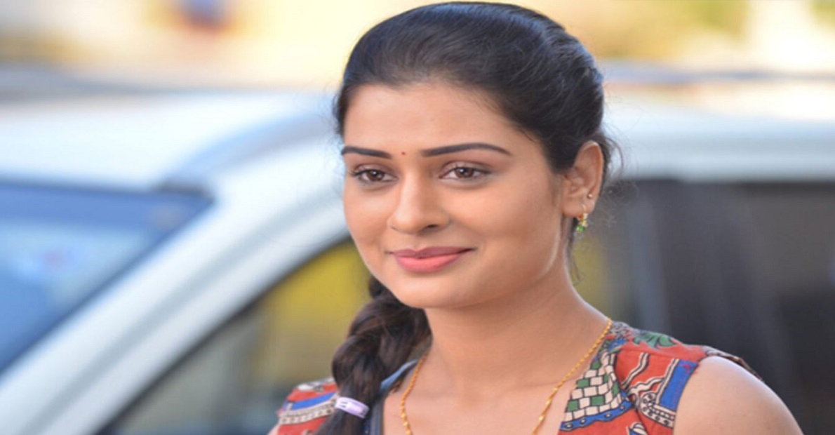 payal-rajput-accuses-those-directors-for-cheating-and-using-her-after-rx100-movie