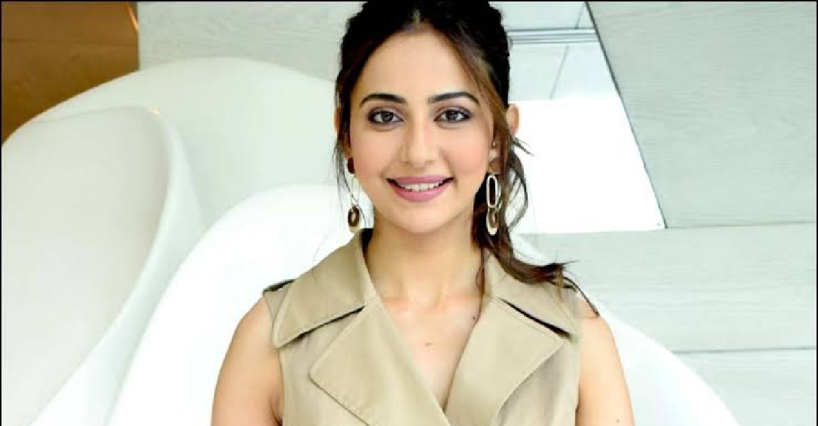 rakul-preet-who-has-no-opportunities-in-films-has-finally-come-down-to-this-job