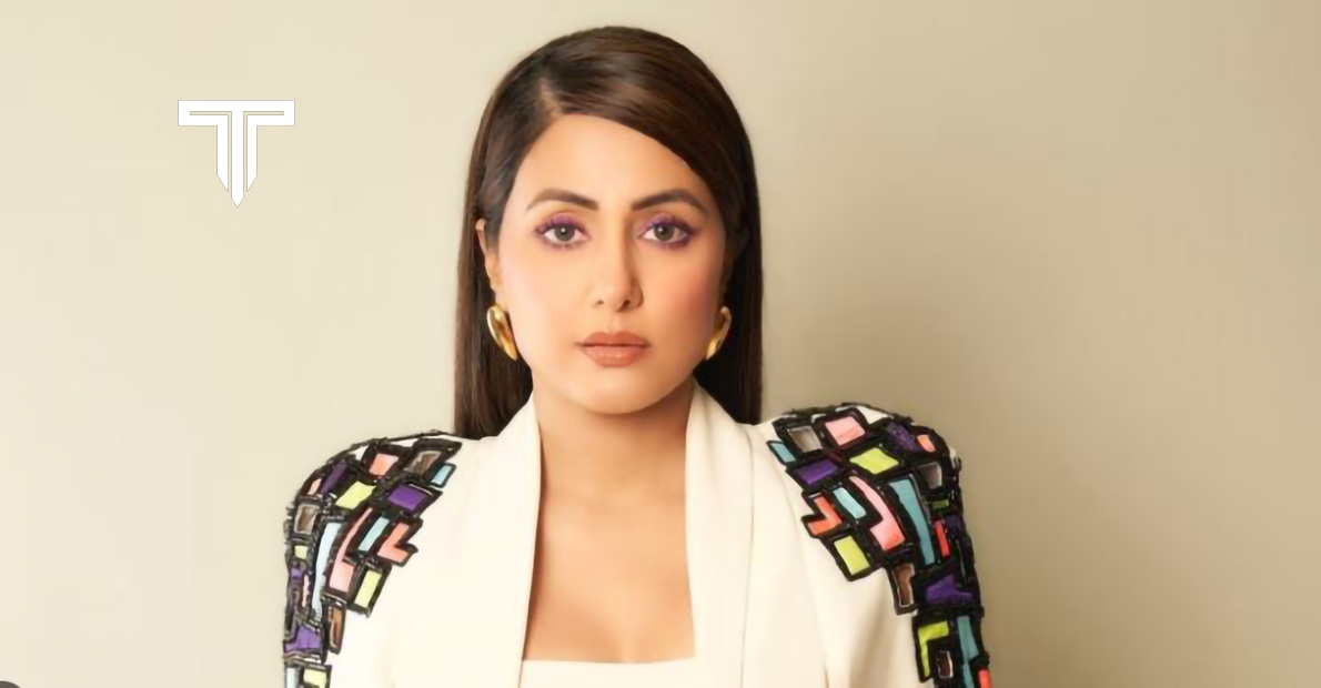 Hina Khan fights with cancer